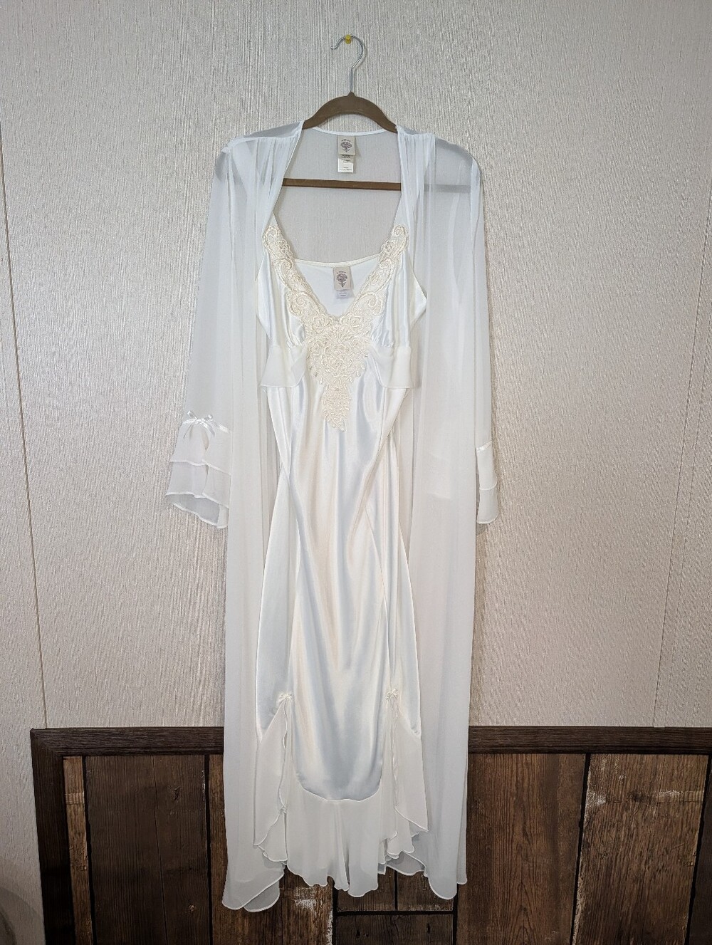 In Bloom by Jonquil White 2-Piece Bridal Peignoir Set -Satin Nightgown & Chiffon